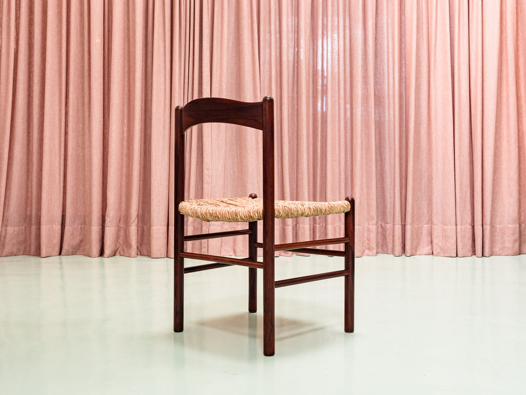 Sergio Rodrigues | Conjunto de 6 cadeiras com Assento em Taboa