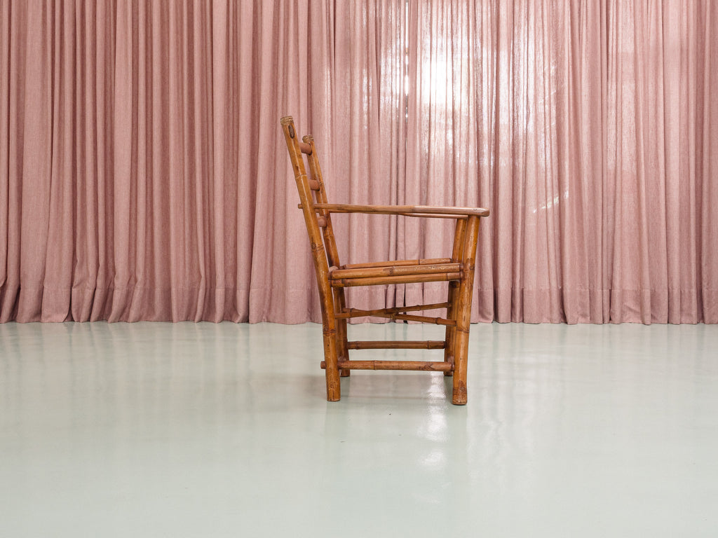 Cadeira em Bambu com Braços