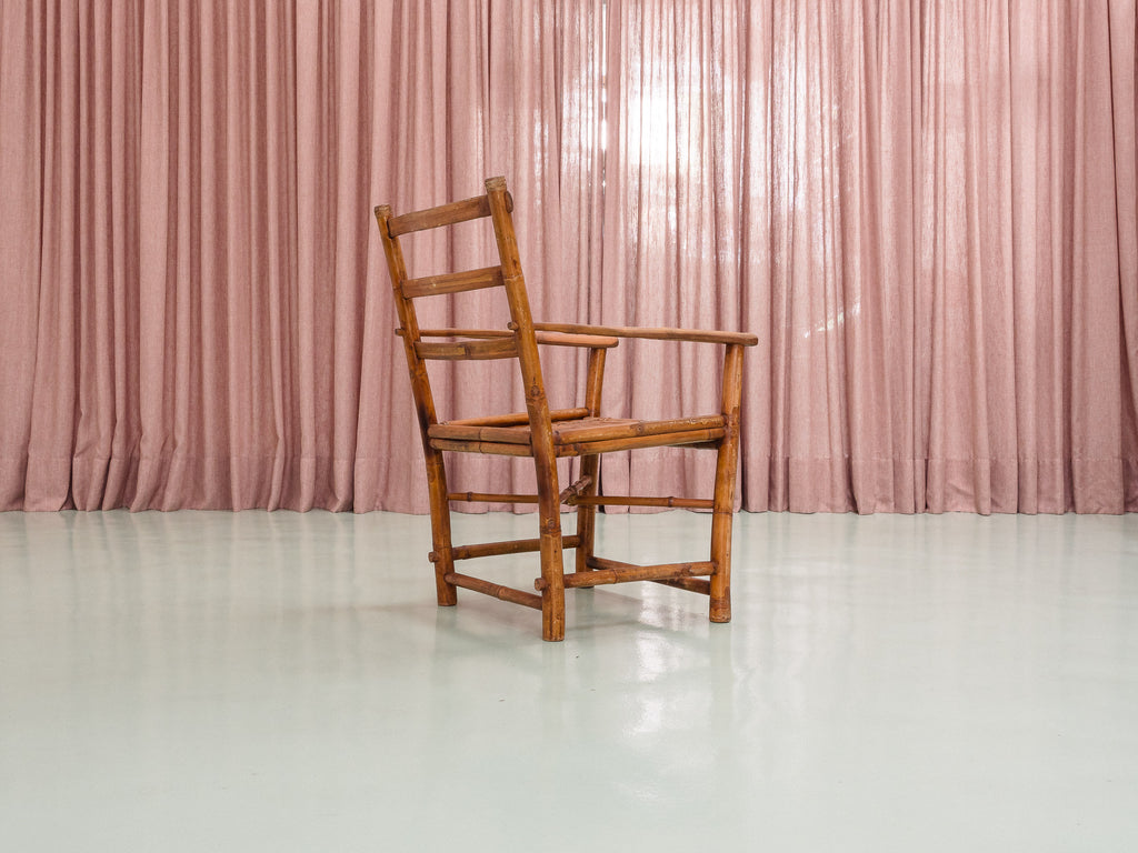 Cadeira em Bambu com Braços