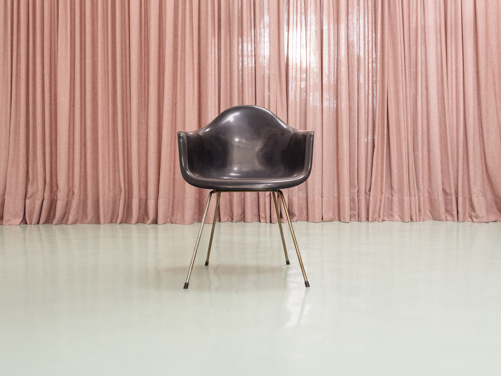 Charles E Ray Eames | Cadeira DAX