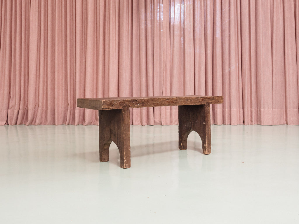 Banco em Madeira Maciça