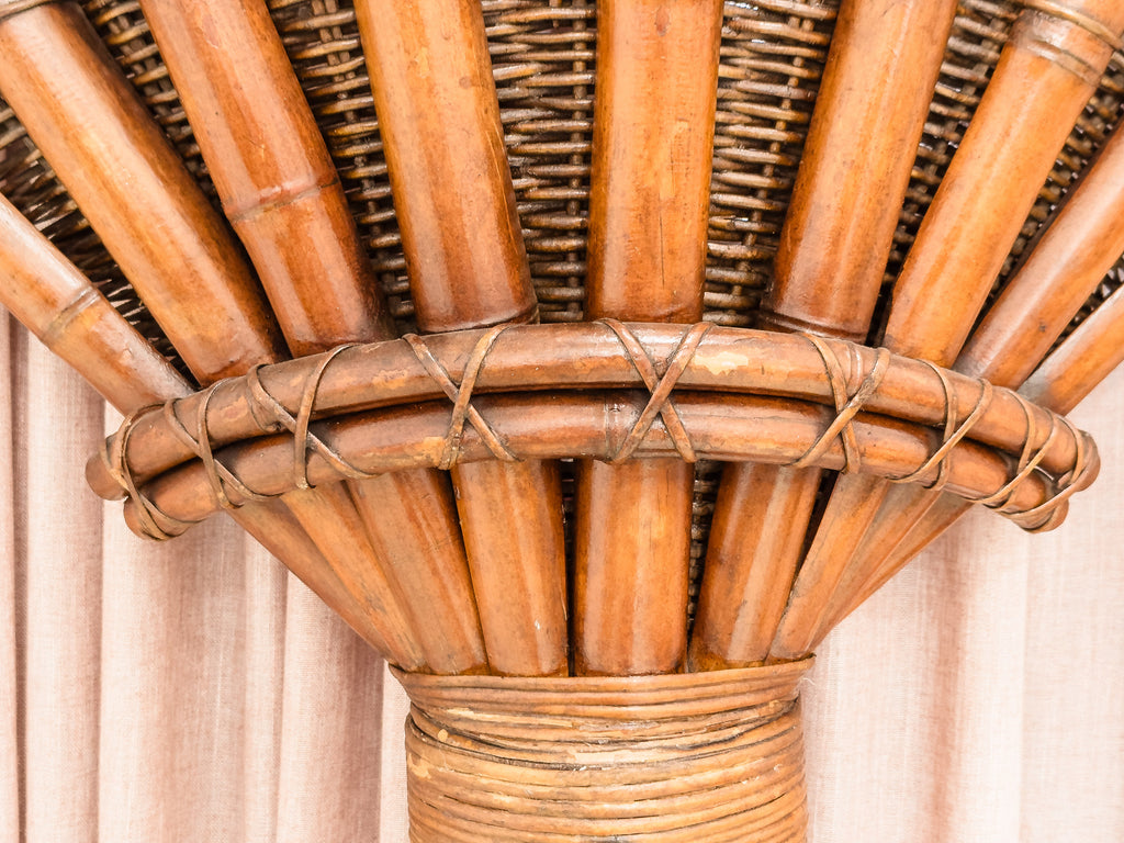 Luminária de Piso em Bambu e Junco