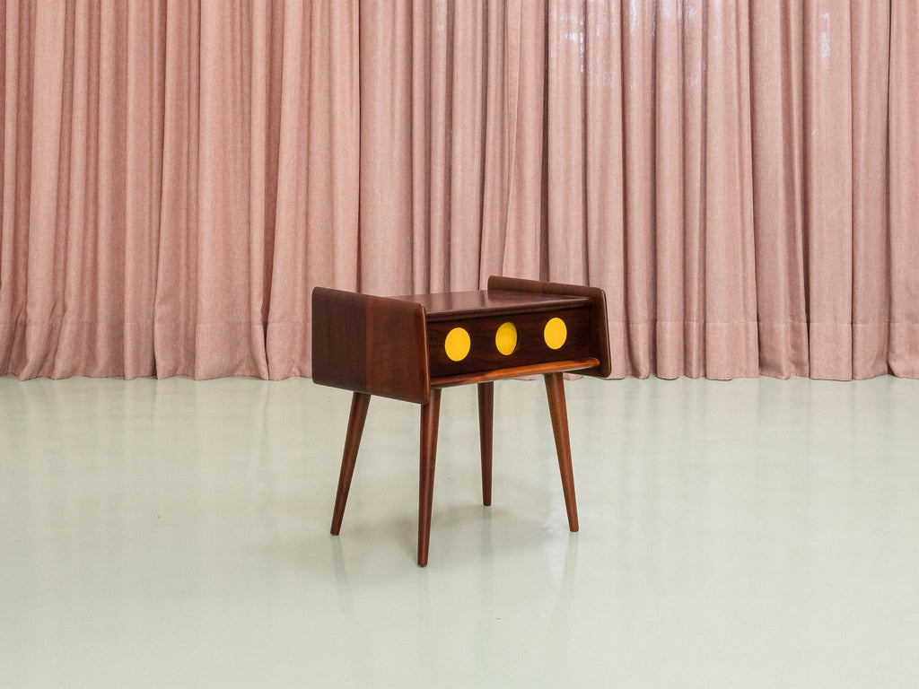 Móveis Cimo | Mesa de Cabeceira Linha Infanto-Juvenil