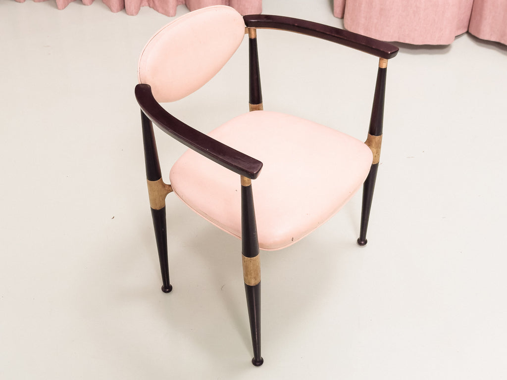 Cadeira de Braço em Madeira Ebanizada com Detalhes em Latão