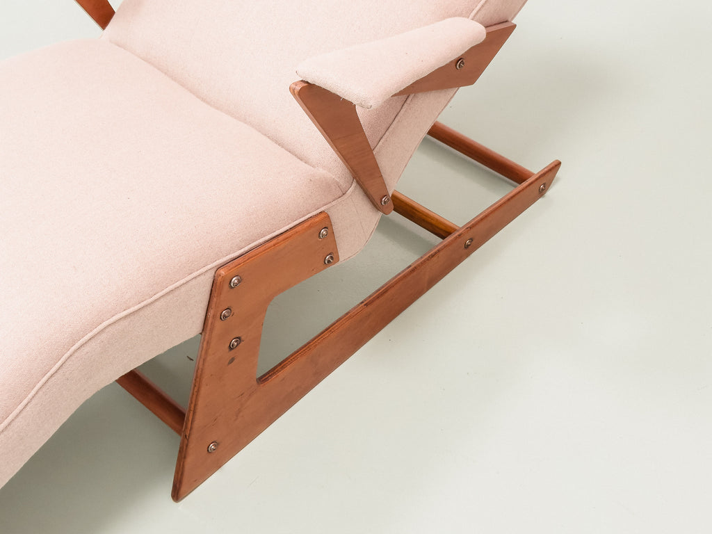 Chaise Longue em Compensado Naval