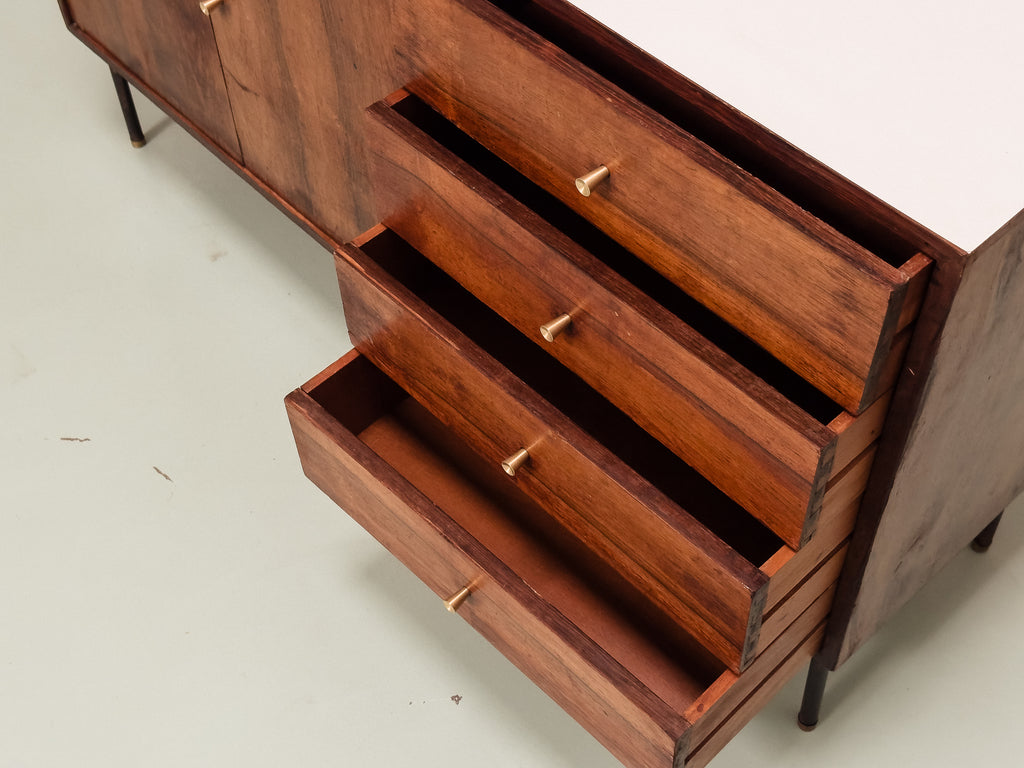 Geraldo de Barros | Buffet 2 Portas em Jacarandá e Formica