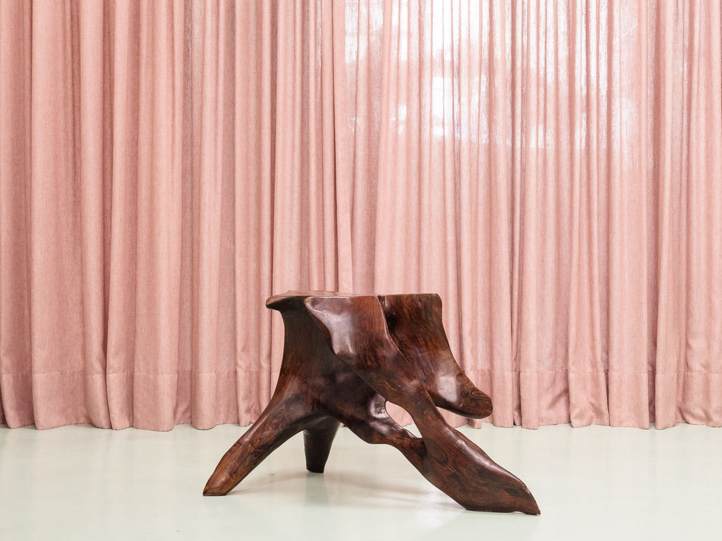 Mesa Lateral em Tronco de Jacarandá