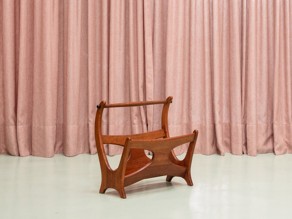 Maruni Wood Industry | Revisteiro Japonês em Madeira