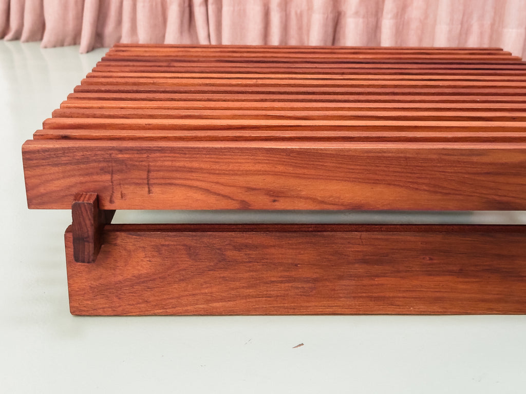 Janete Costa | Mesa Ripada em Freijó Quadrada