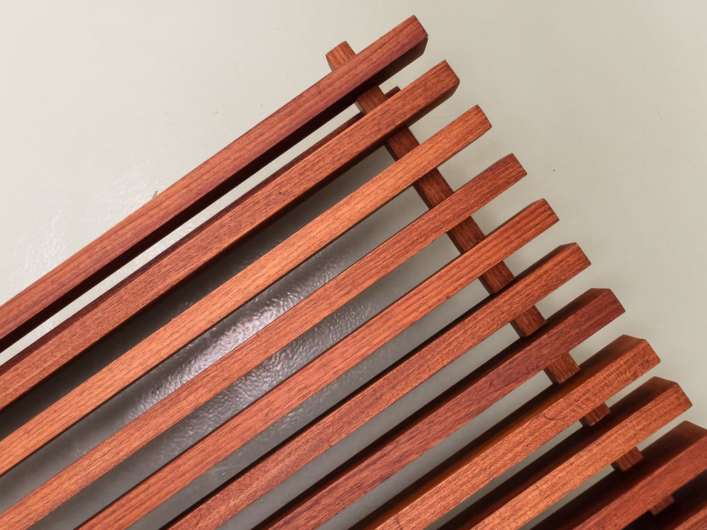 Janete Costa | Mesa Ripada em Freijó Quadrada