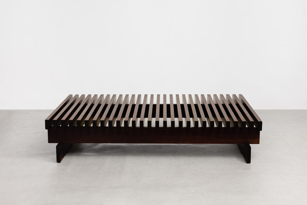 Janete Costa | Mesa / Banco Ripado em Madeira