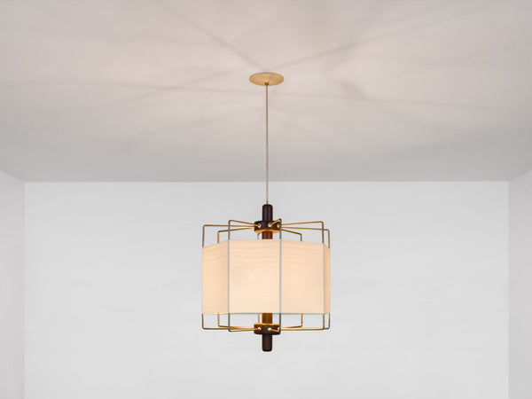 Celina Zilberberg | Lustre em Jacarandá, Metal e Tecido