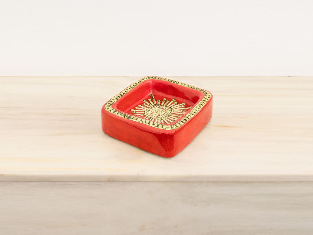 Cinzeiro de Cerâmica Vermelha com Detalhes Verdes