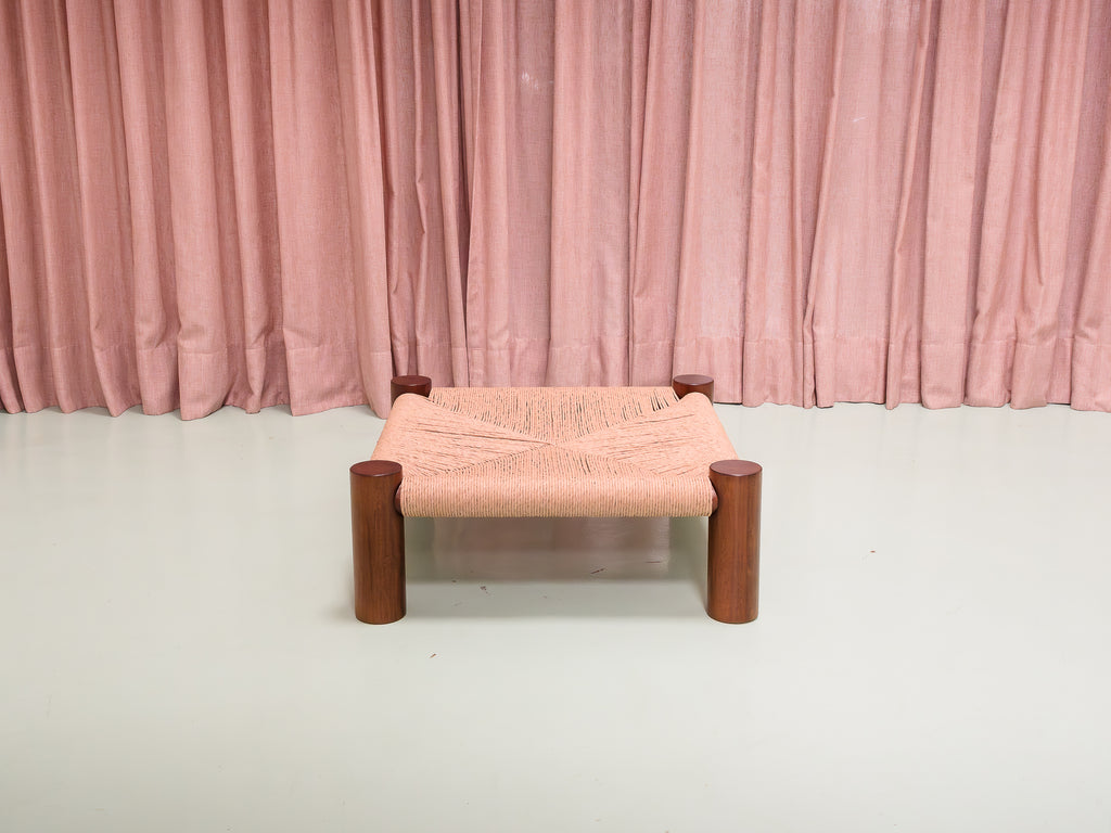 Aurelio Martinez Flores | Banco / Mesa Guarujá