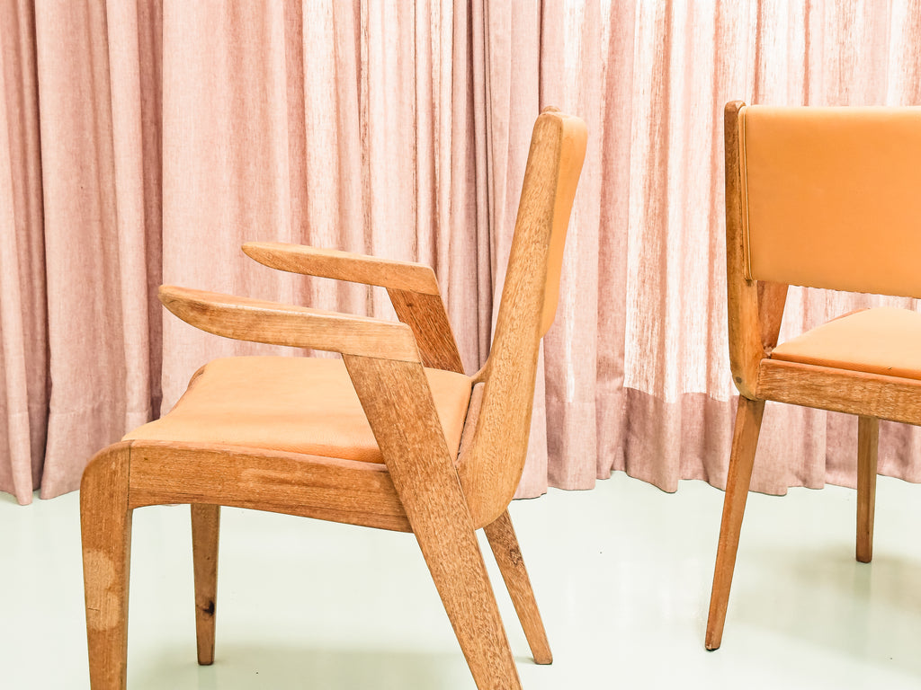 Abel Sorenson | Cadeira Dinamarquesa com Braços