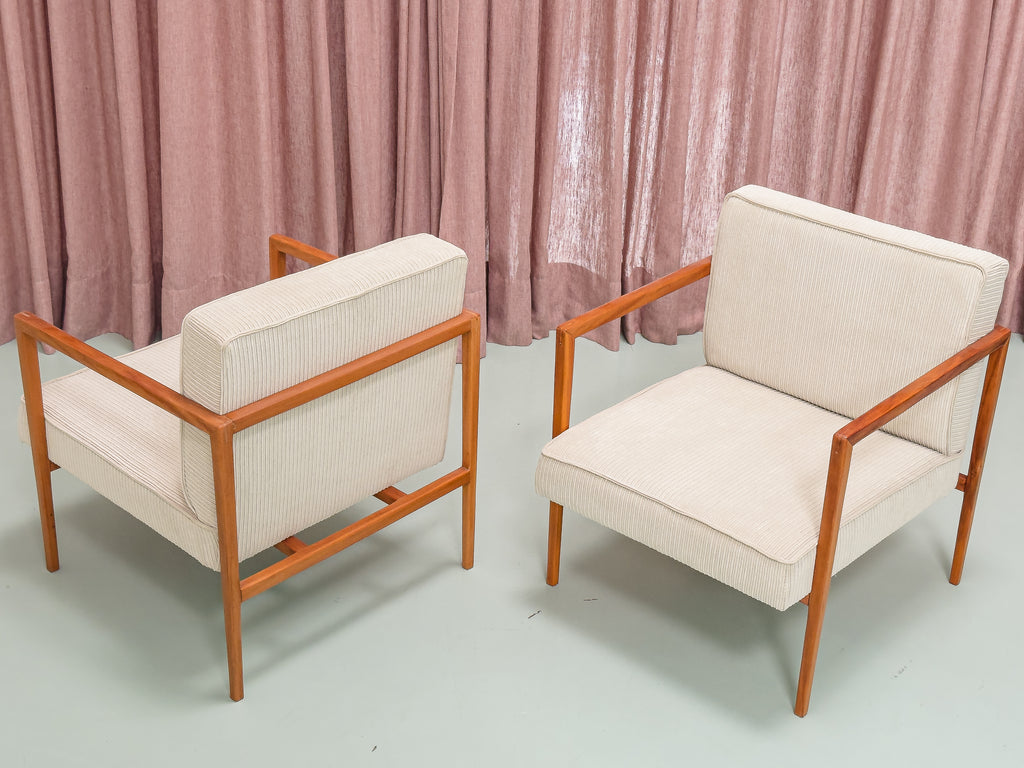 Branco & Preto | Par de Poltronas R3