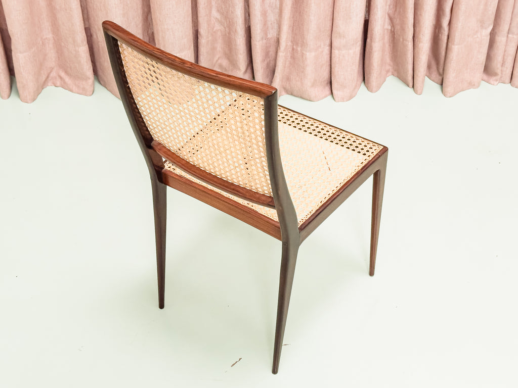 Geraldo de Barros | Conjunto de 8 Cadeiras em Jacarandá e Palhinha