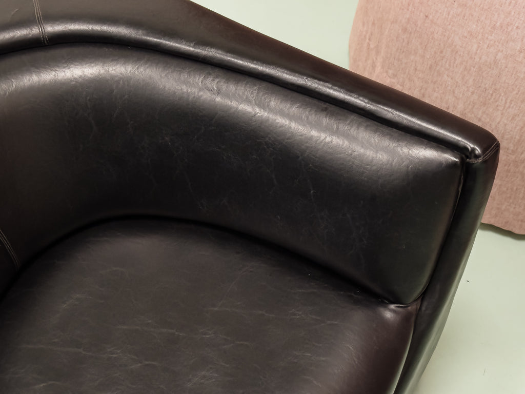 Jorge Zalszupin | Poltrona "Cubo"