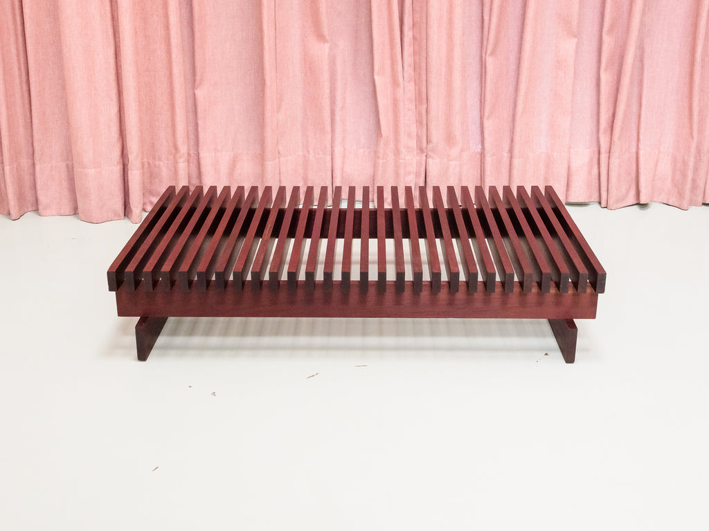 Janete Costa | Mesa / Banco Ripado em Madeira