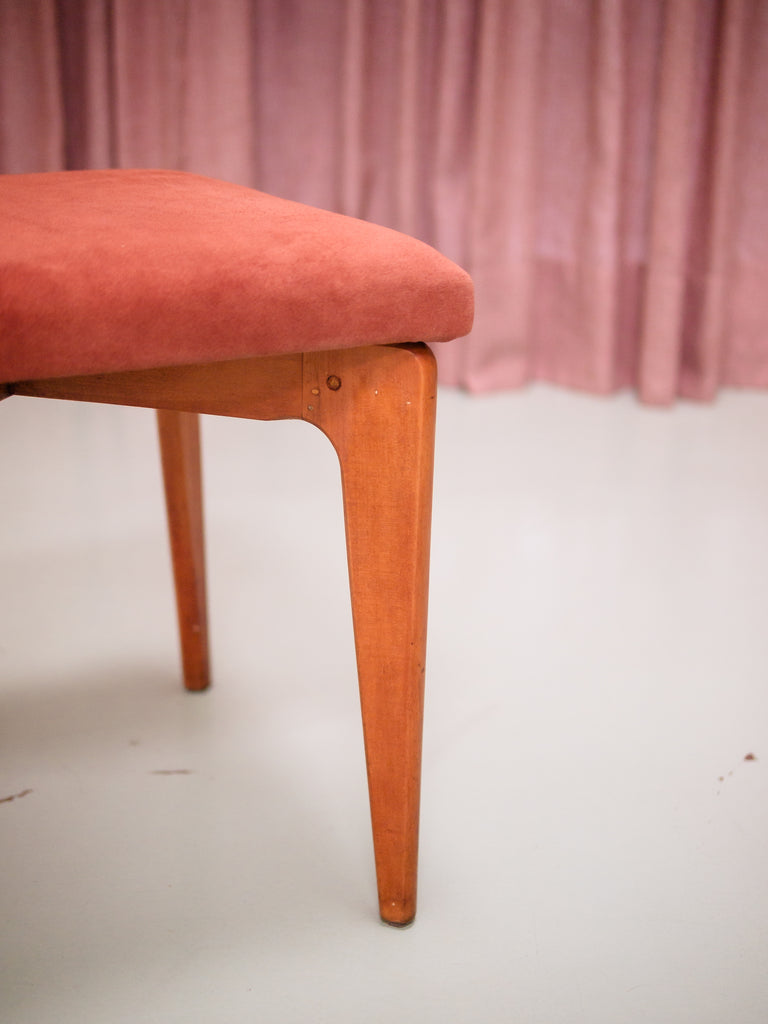 Lina Bo Bardi e Giancarlo Palanti | Cadeira em Pau Marfim e Estofado