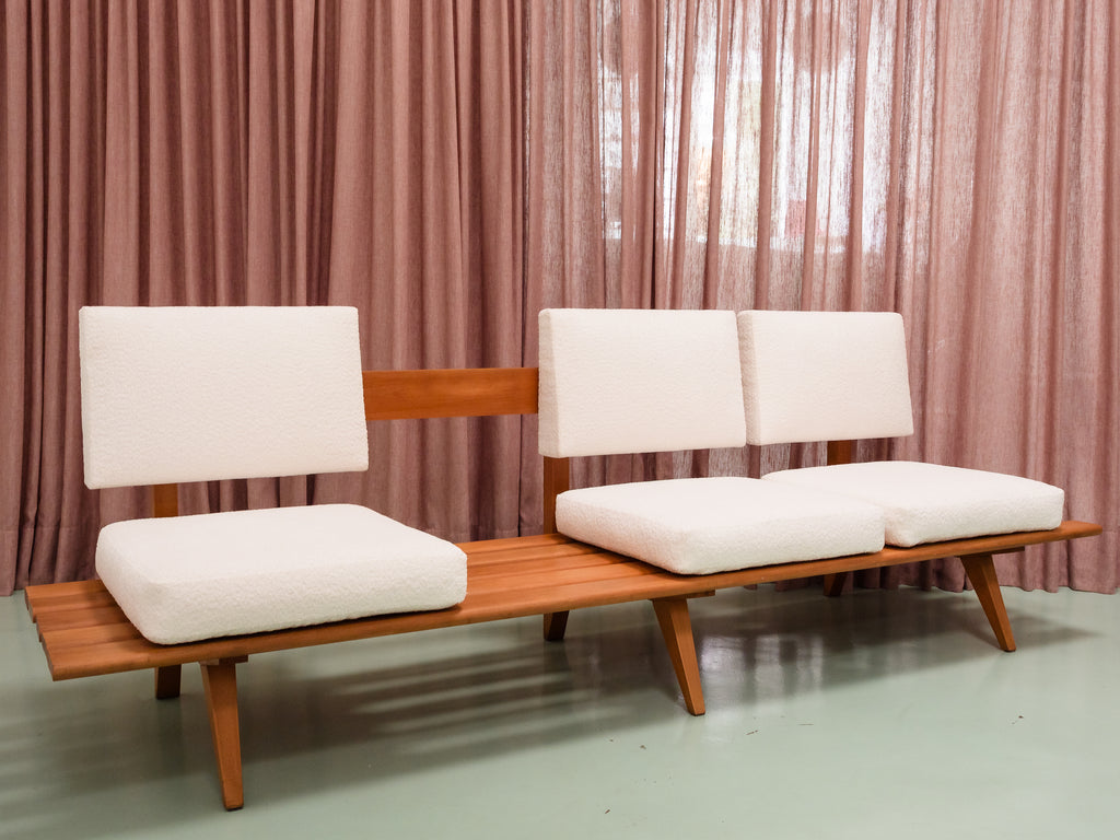 Acácio Gil Borsoi | Sofá Estrado