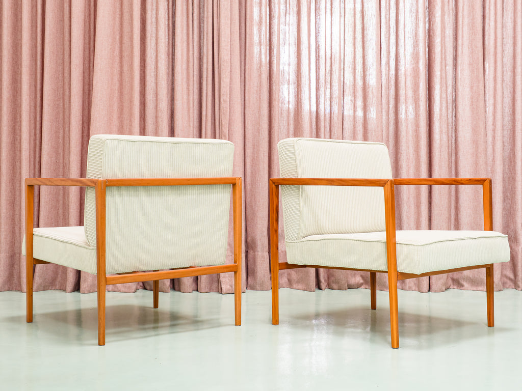 Branco & Preto | Par de Poltronas R3