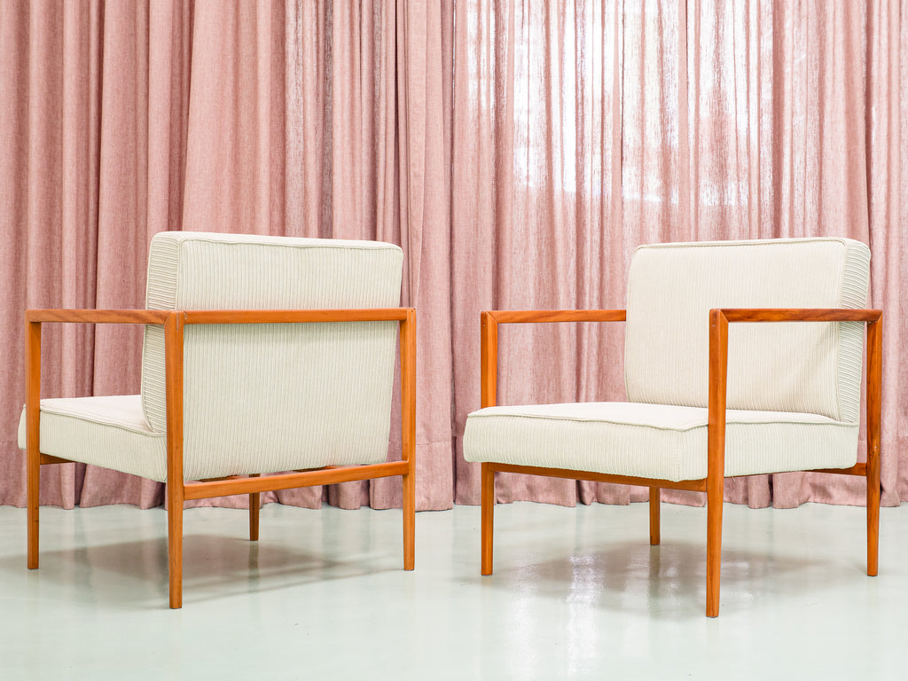 Branco & Preto | Par de Poltronas R3