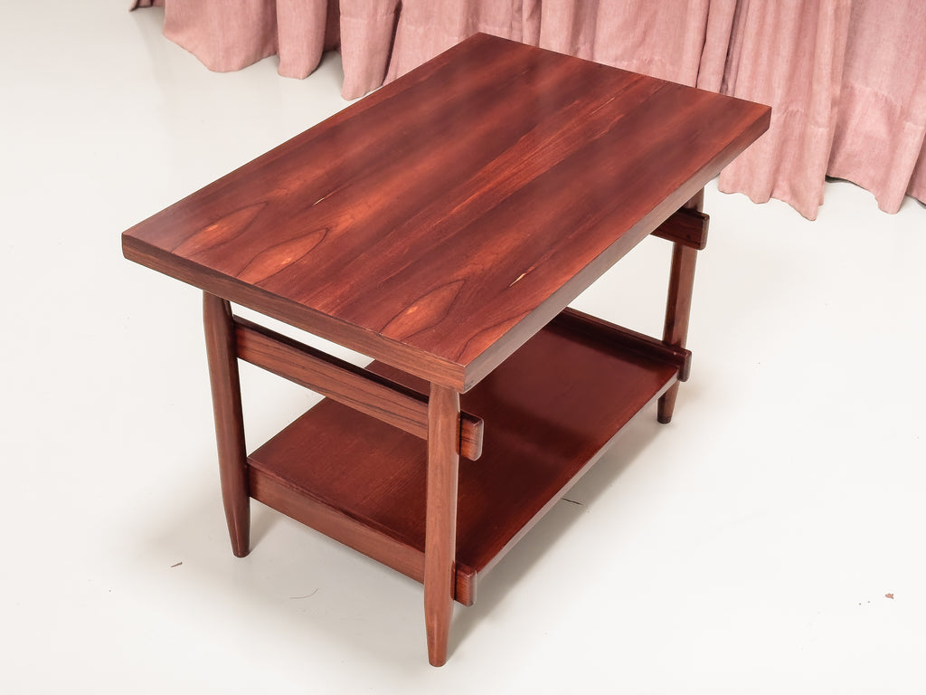 ML Magalhães | Par de Mesas Laterais em Jacarandá