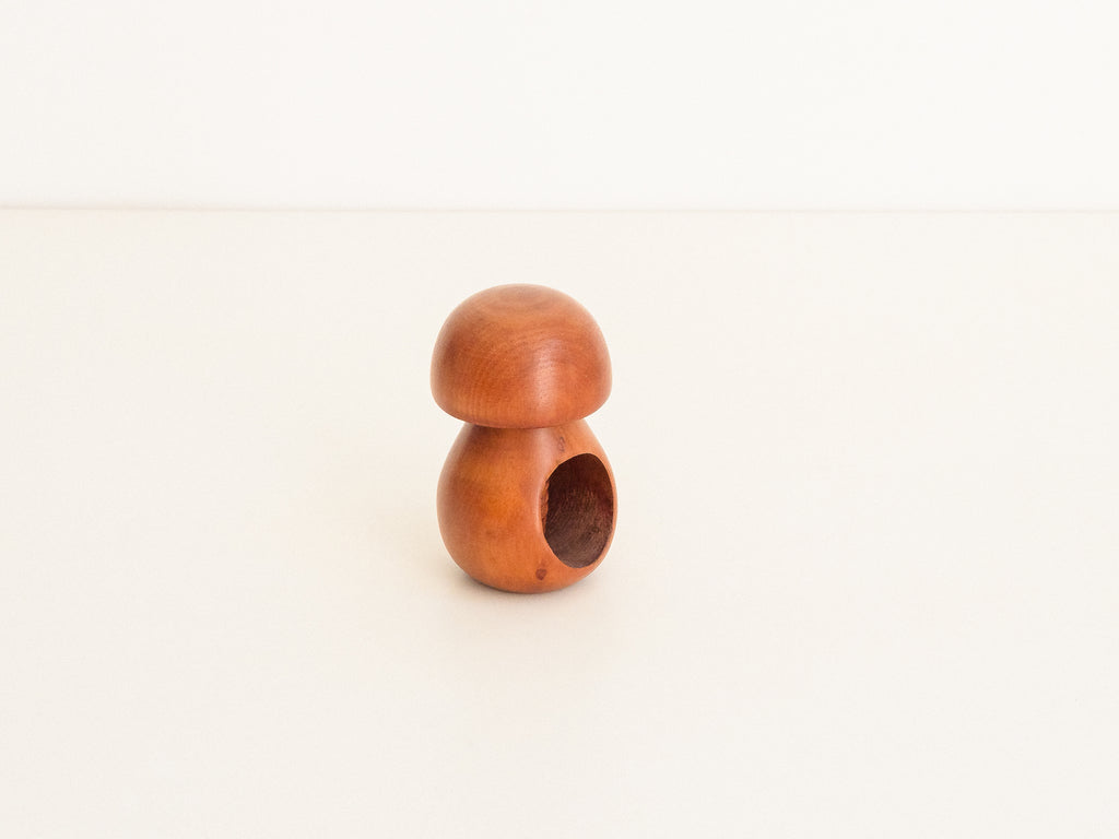 Quebrador de Nozes em Madeira