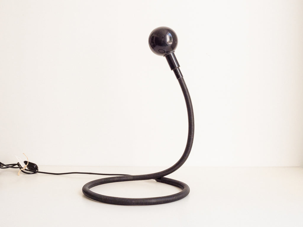 Isao Hosoe | Luminária de Mesa "Hebi"