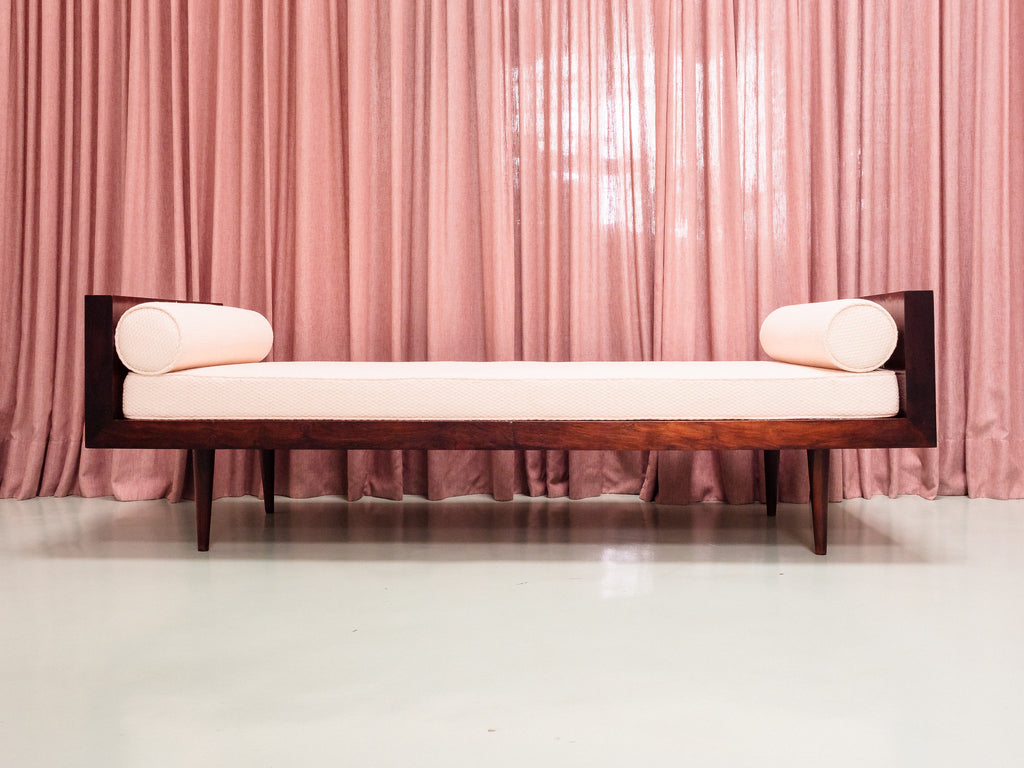 Joaquim Tenreiro | Daybed em Jacarandá