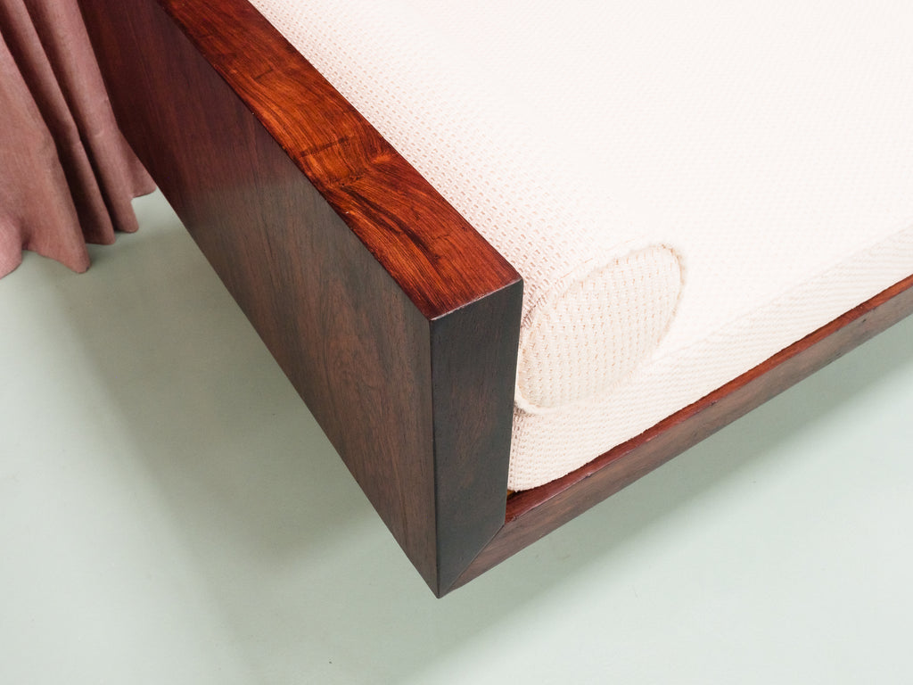 Joaquim Tenreiro | Daybed em Jacarandá