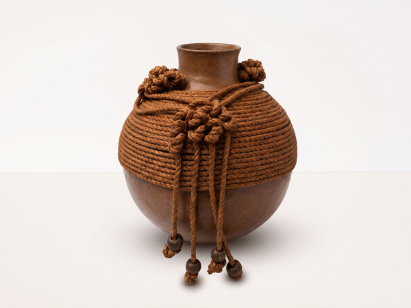 Vaso em Barro e Sisal