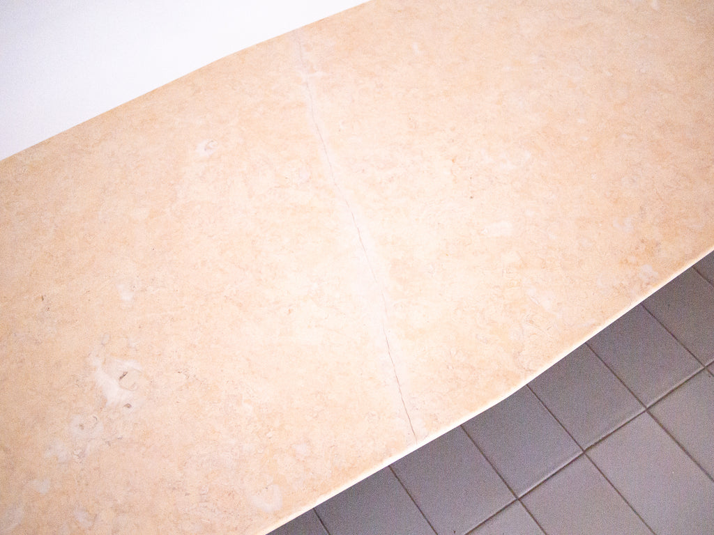 Mesa de Centro Marmore e Latão