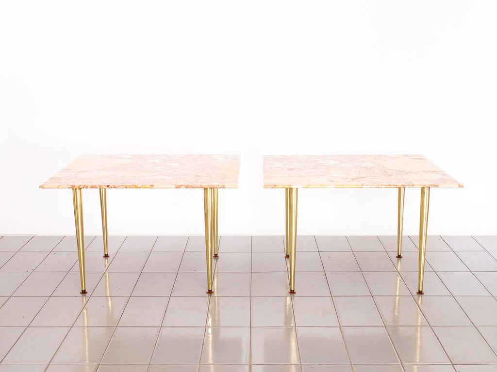 Par de Mesas Laterais em Terrazzo e Latão