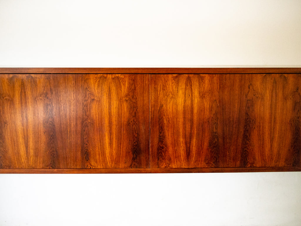 Console Flututante para Toca-Discos