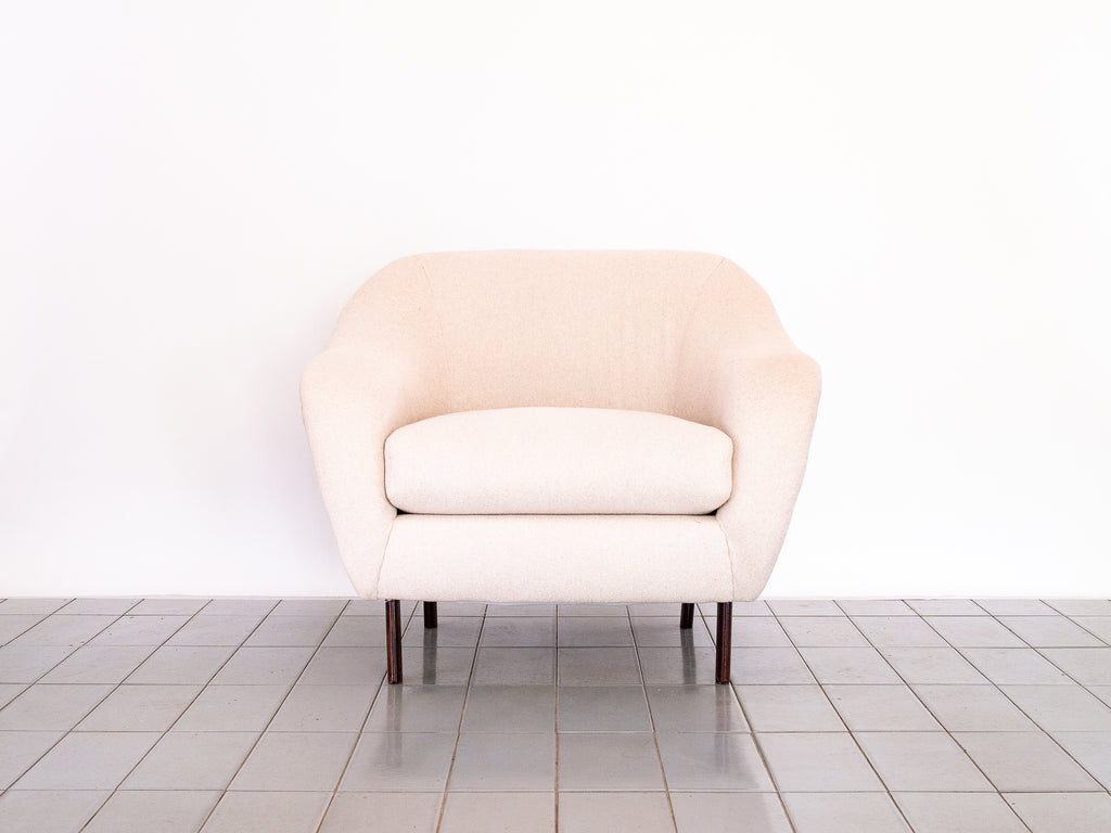 Joaquim Tenreiro | Poltrona "Redonda" com Pés em Jacarandá