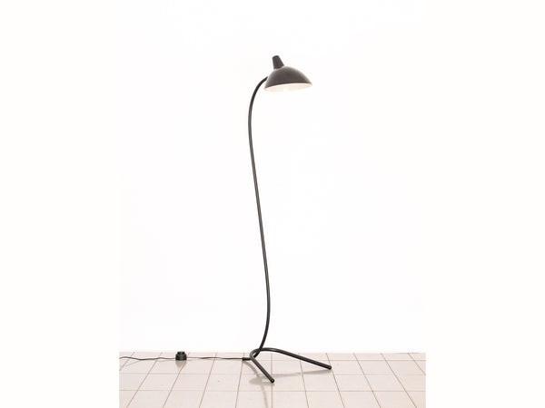 Luminária Piso Preta