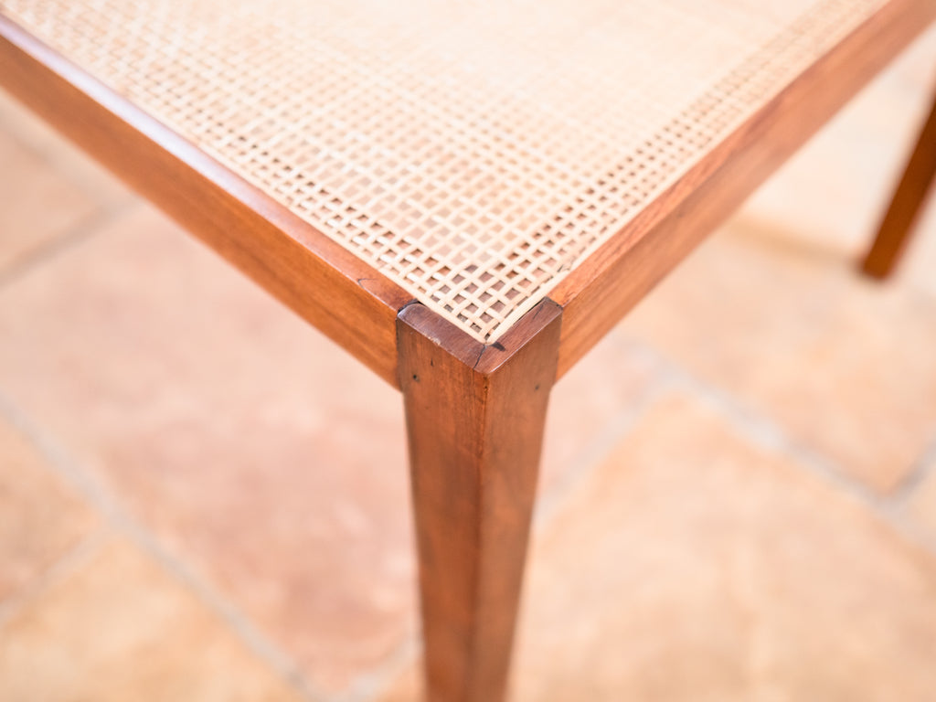 Mesa de Centro Caviúna e Palhinha