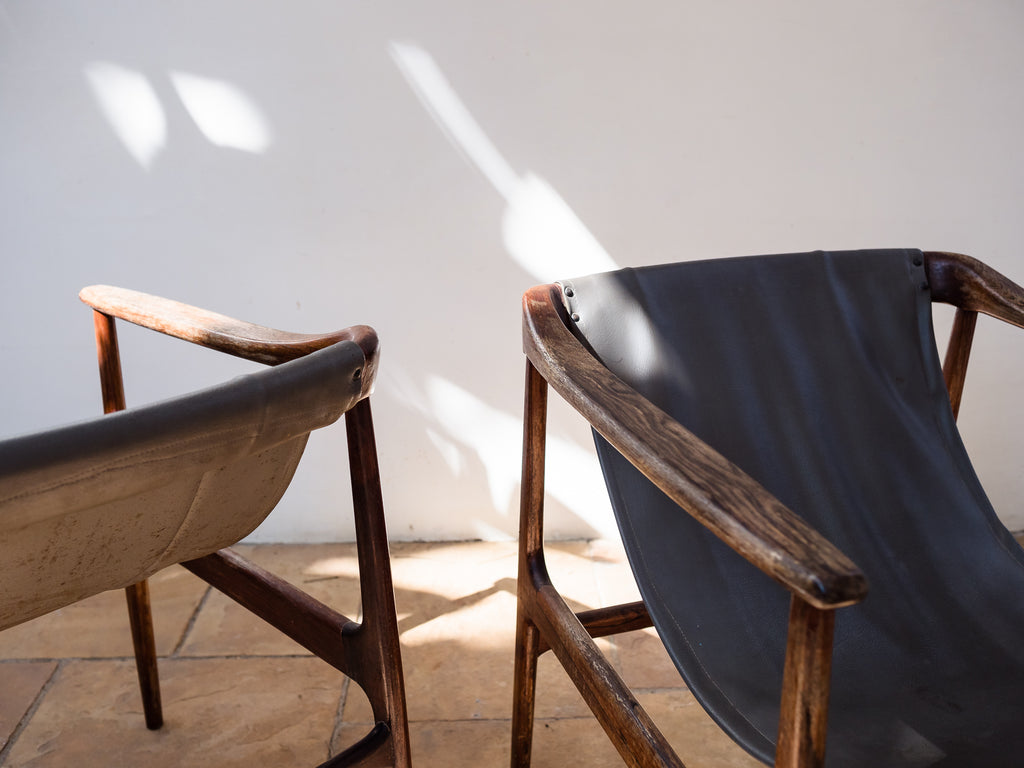 Liceu de Artes e Ofícios | Par de poltrona em Jacarandá e Sola