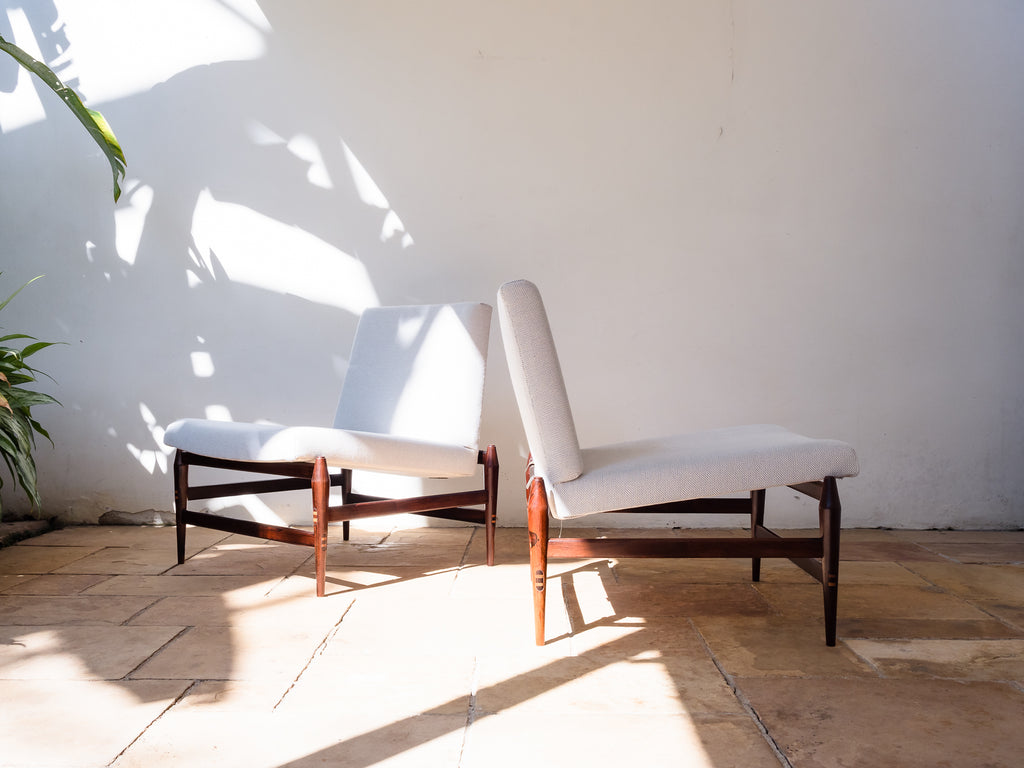 Liceu de Artes e Ofícios | Par de Poltronas Modular