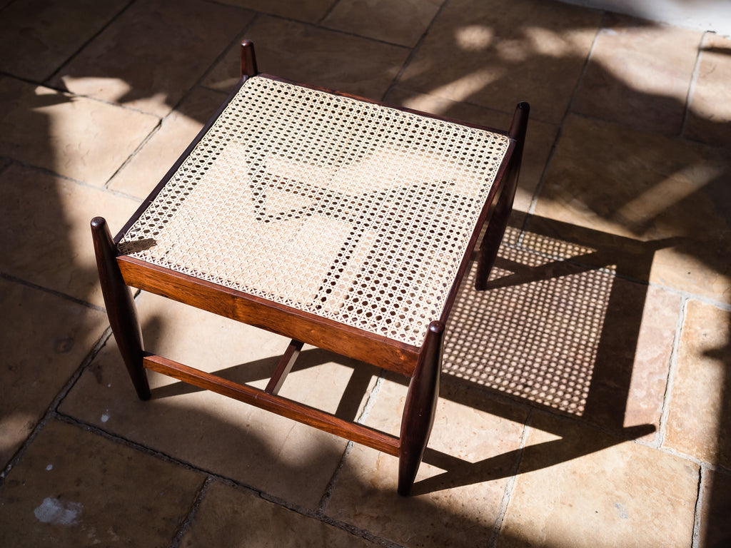 Celina Zilberberg | Banqueta em Jacarandá e Palhinha