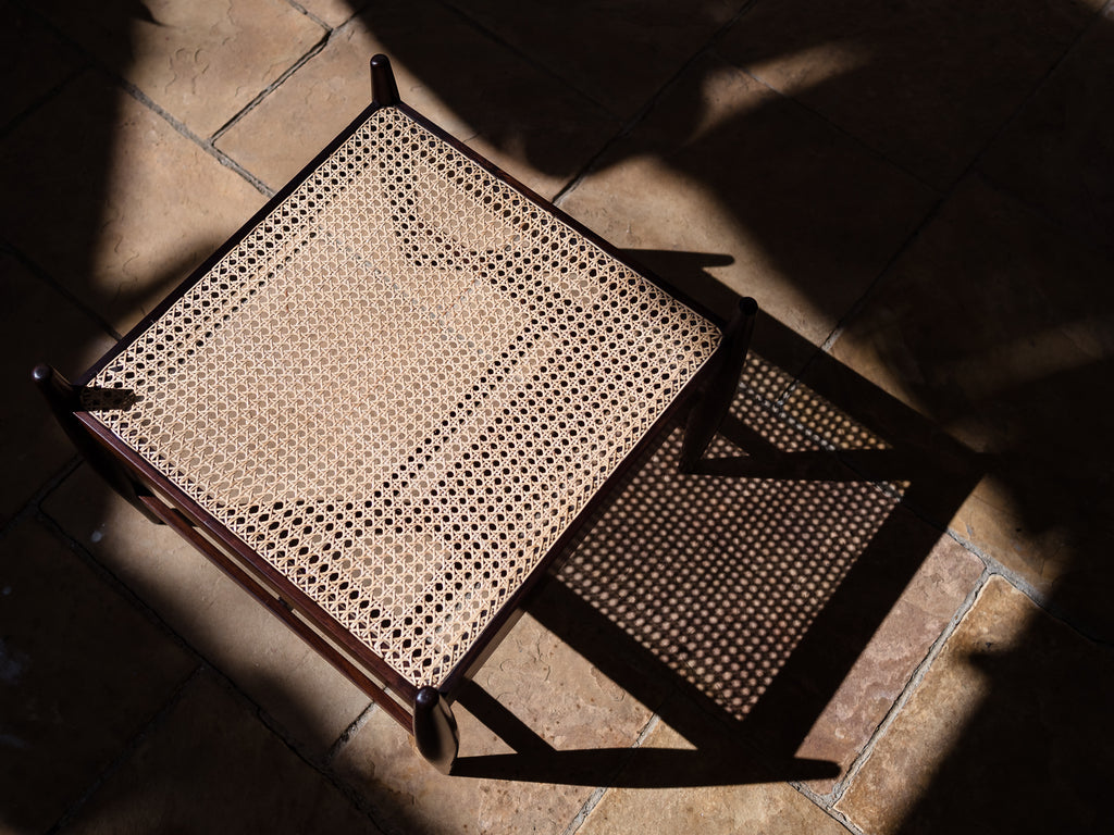 Celina Zilberberg | Banqueta em Jacarandá e Palhinha