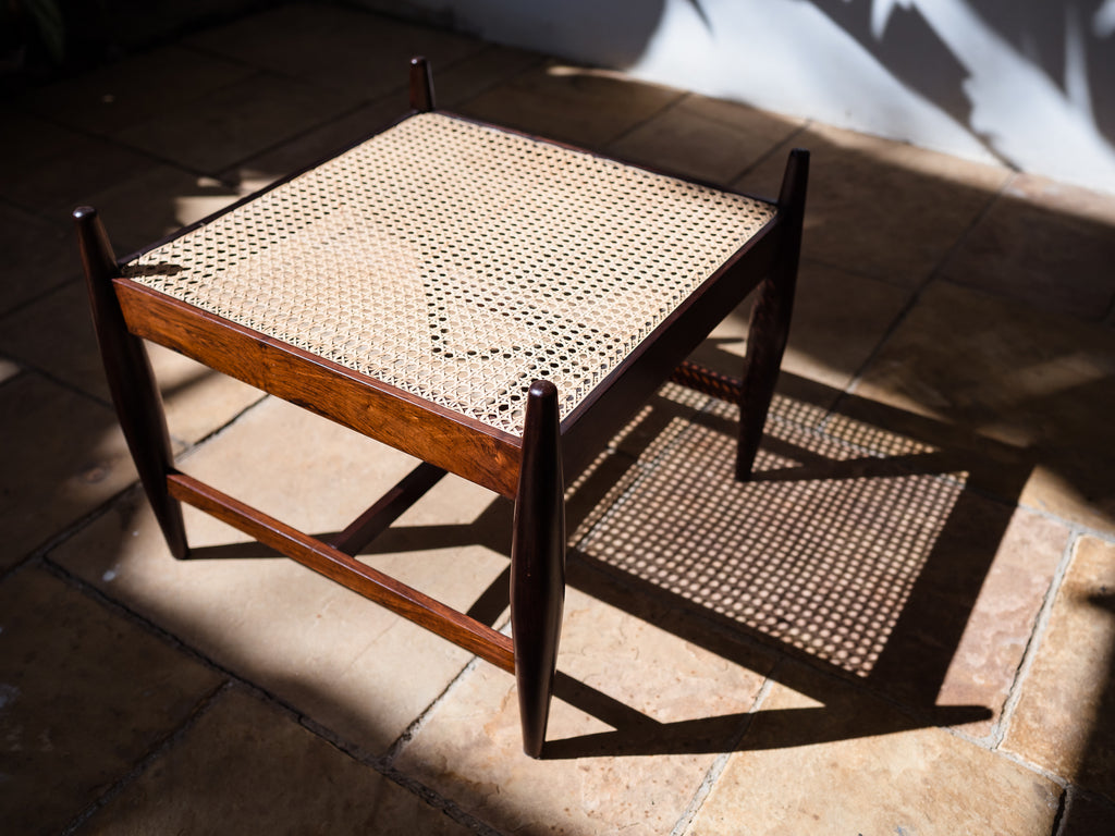 Celina Zilberberg | Banqueta em Jacarandá e Palhinha