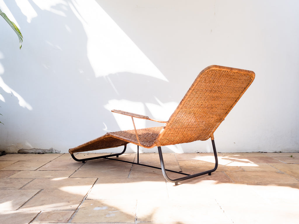 Carlo Hauner | Espreguiçadeira em Ferro e Junco