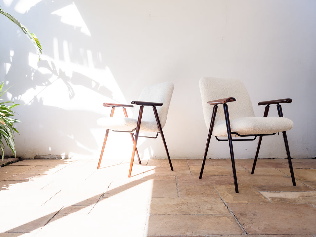 Carlo Hauner | Par de Cadeiras de Braço Canoa