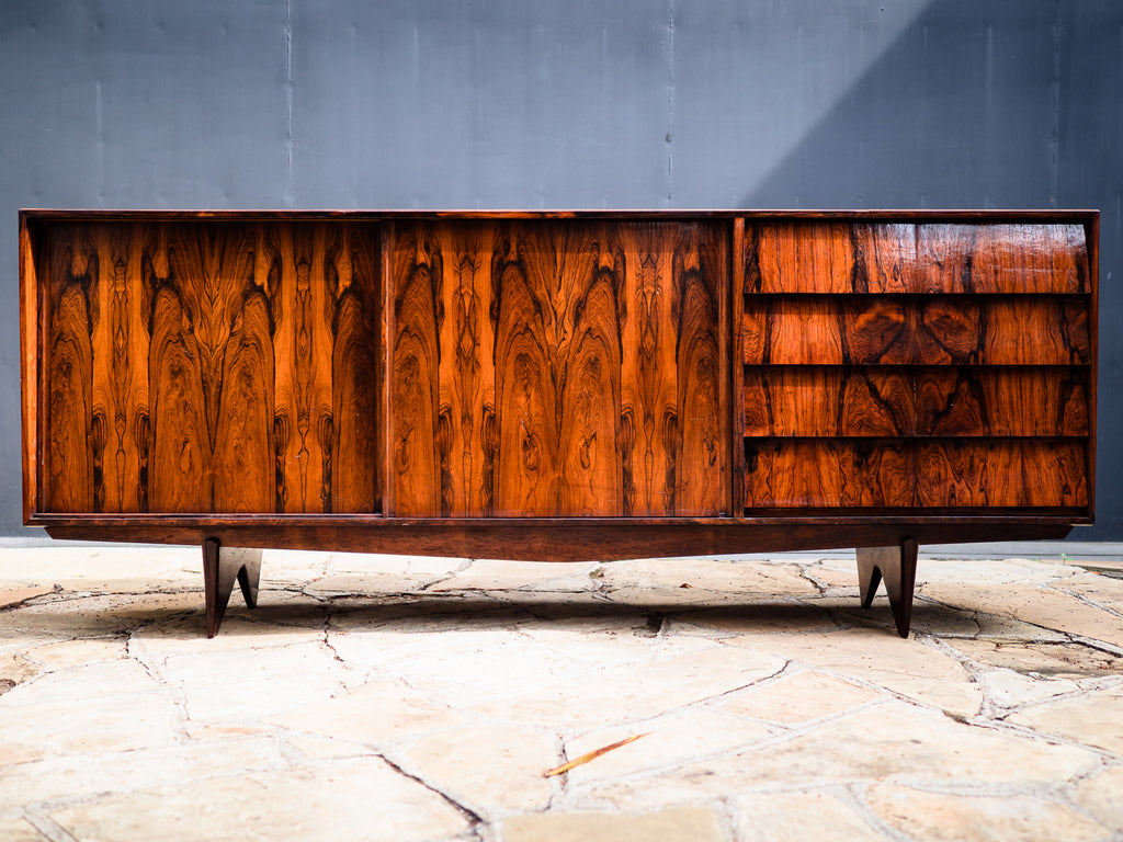 Martin Eisler | Buffet em Jacarandá