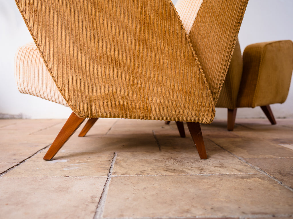 José Zanine Caldas (Atrib) | Par de Poltrona em Veludo Cotelê