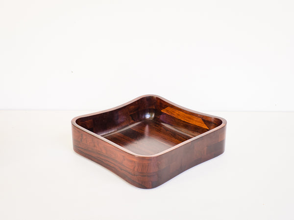 Aurelio Martinez Flores | Bowl Quadrado para a Forma S/A