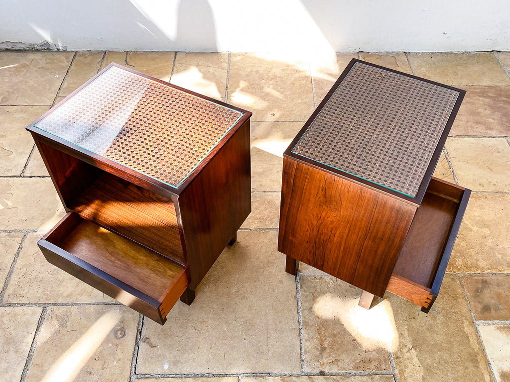Marcenaria Santa Cruz | Par de Mesas de Cabeceira